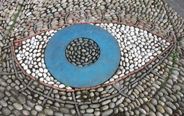 Eye mosaic in Crown Street